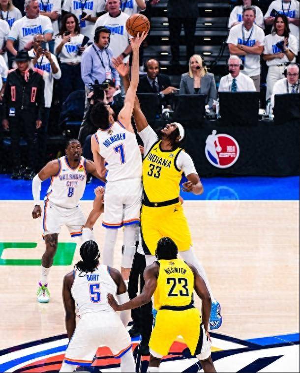 惊险刺激的比赛，胜者喜获全胜