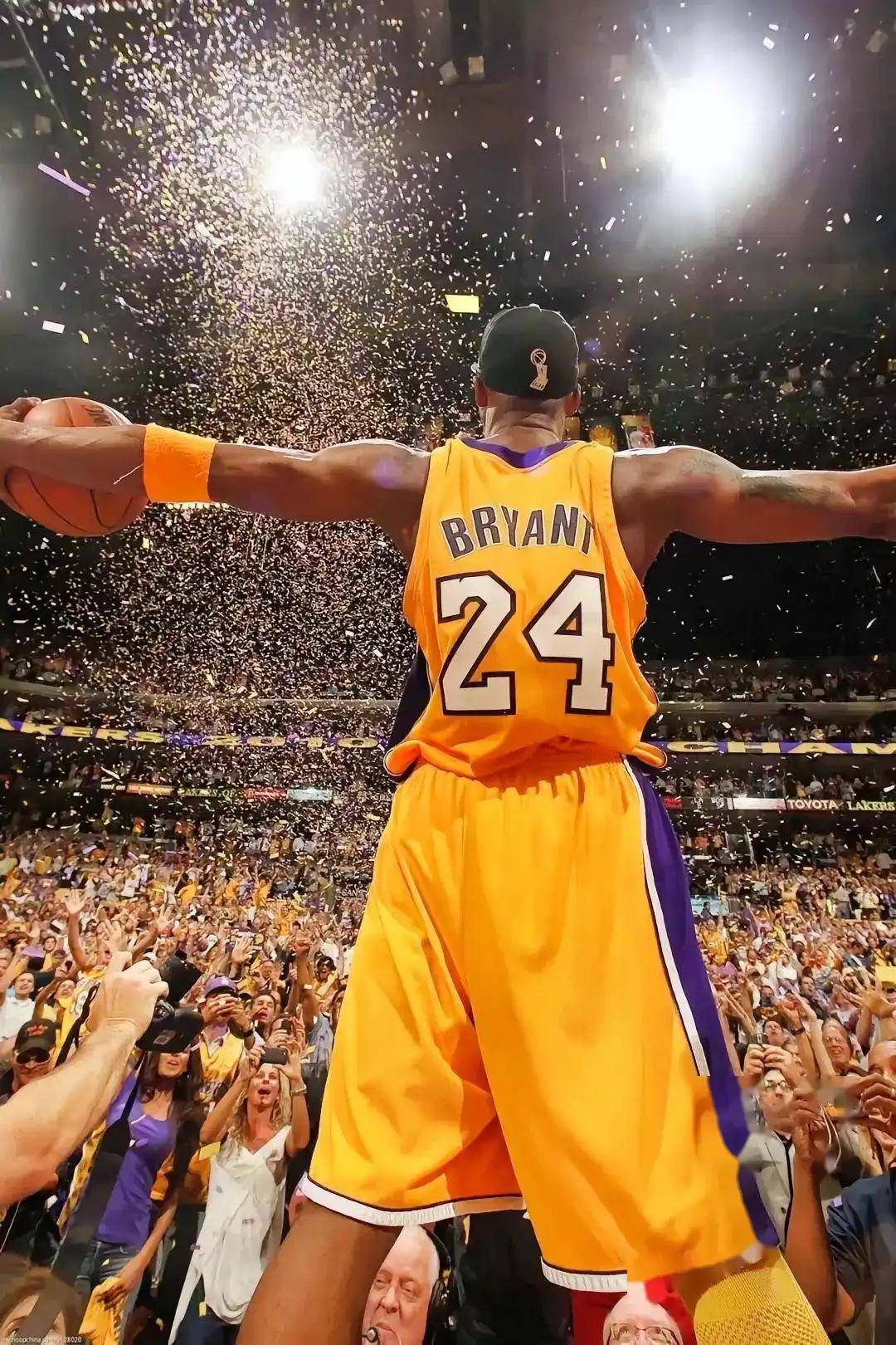 乔丹说霍华德成最佳球员，湖人队或获得总冠军